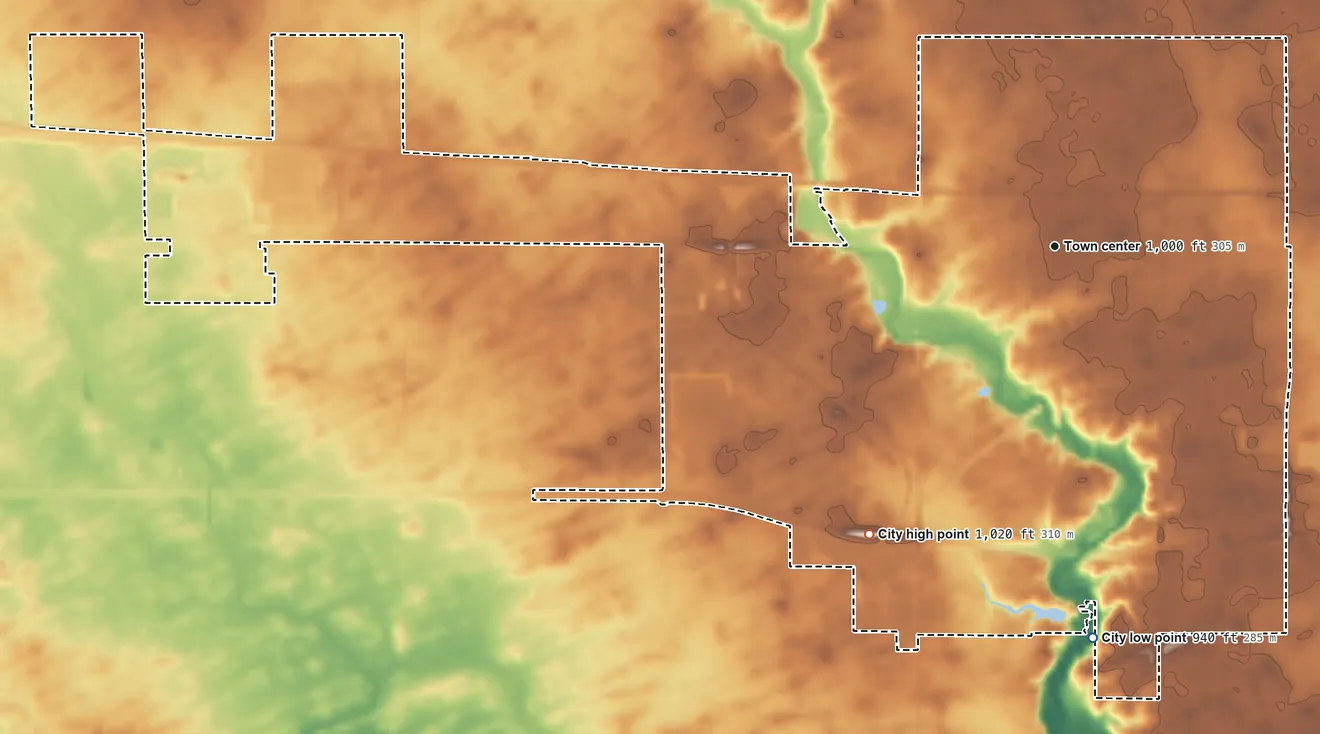 Topographic elevation map of Nevada, Iowa, shaded from 940 ft on the south side to 1,020 ft on the southwest side