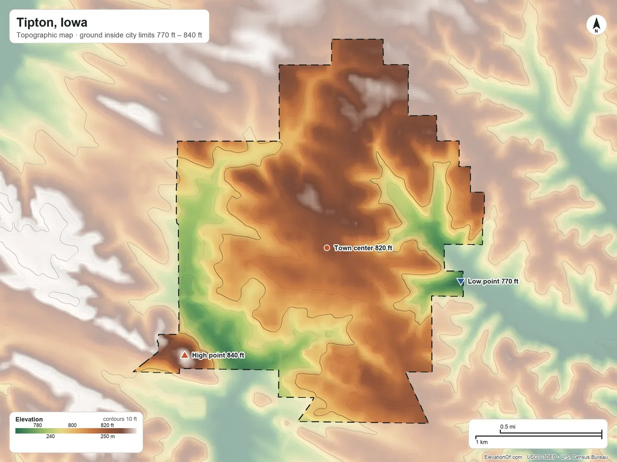Topographic elevation map of Tipton, Iowa, shaded from 770 ft on the east side to 840 ft on the southwest side