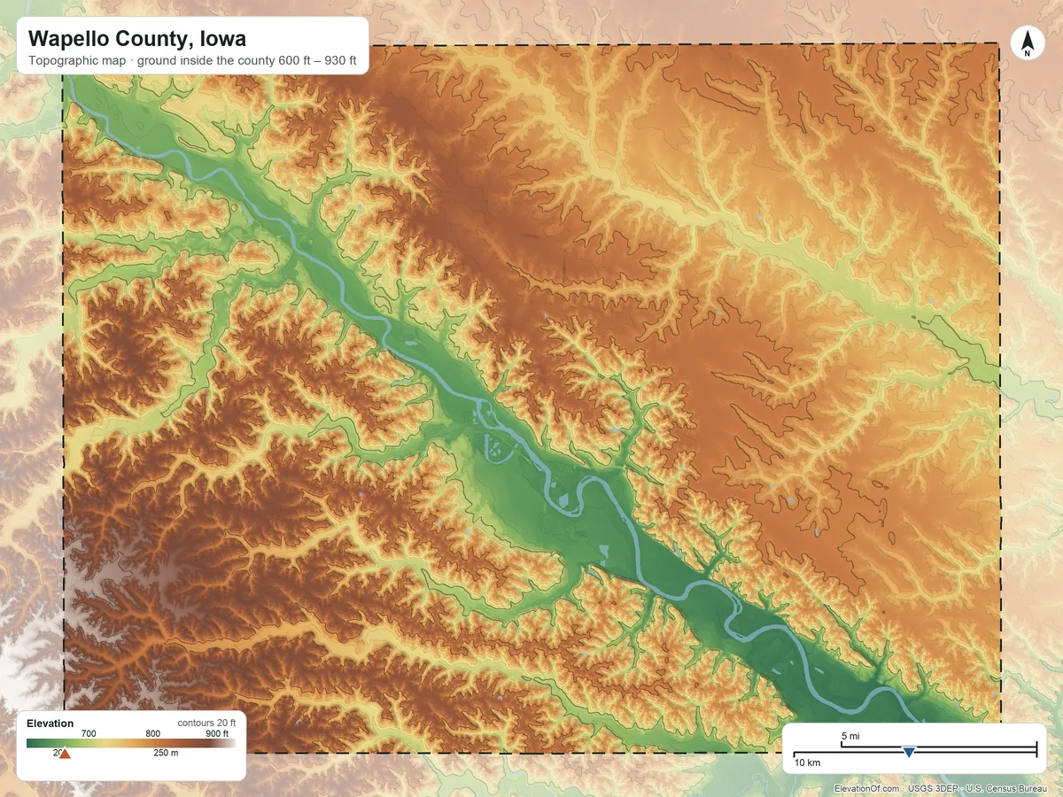 Topographic elevation map of Wapello County, Iowa, shaded from 600 ft on the southeast side to 930 ft on the southwest side