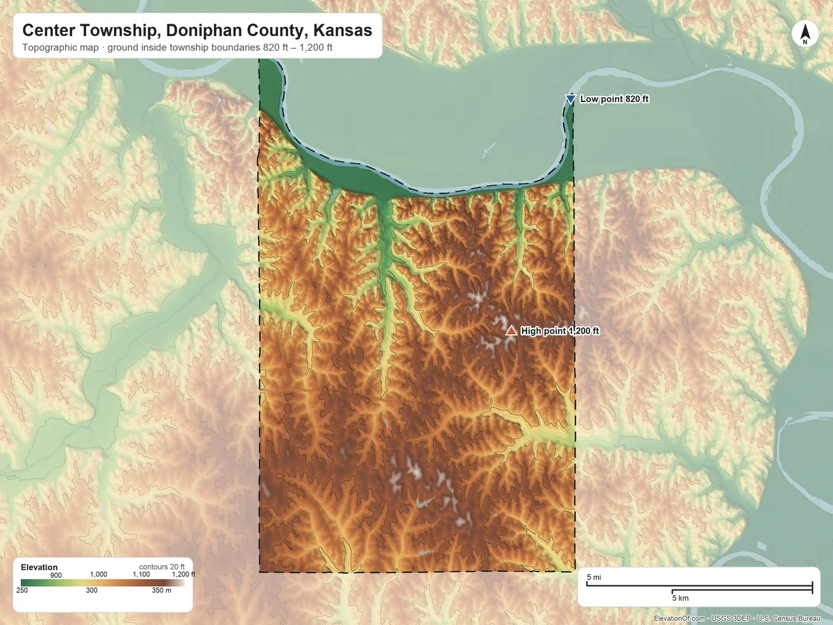 Topographic elevation map of Center Township, Doniphan County, Kansas, shaded from 820 ft on the northeast side to 1,200 ft on the northeast side