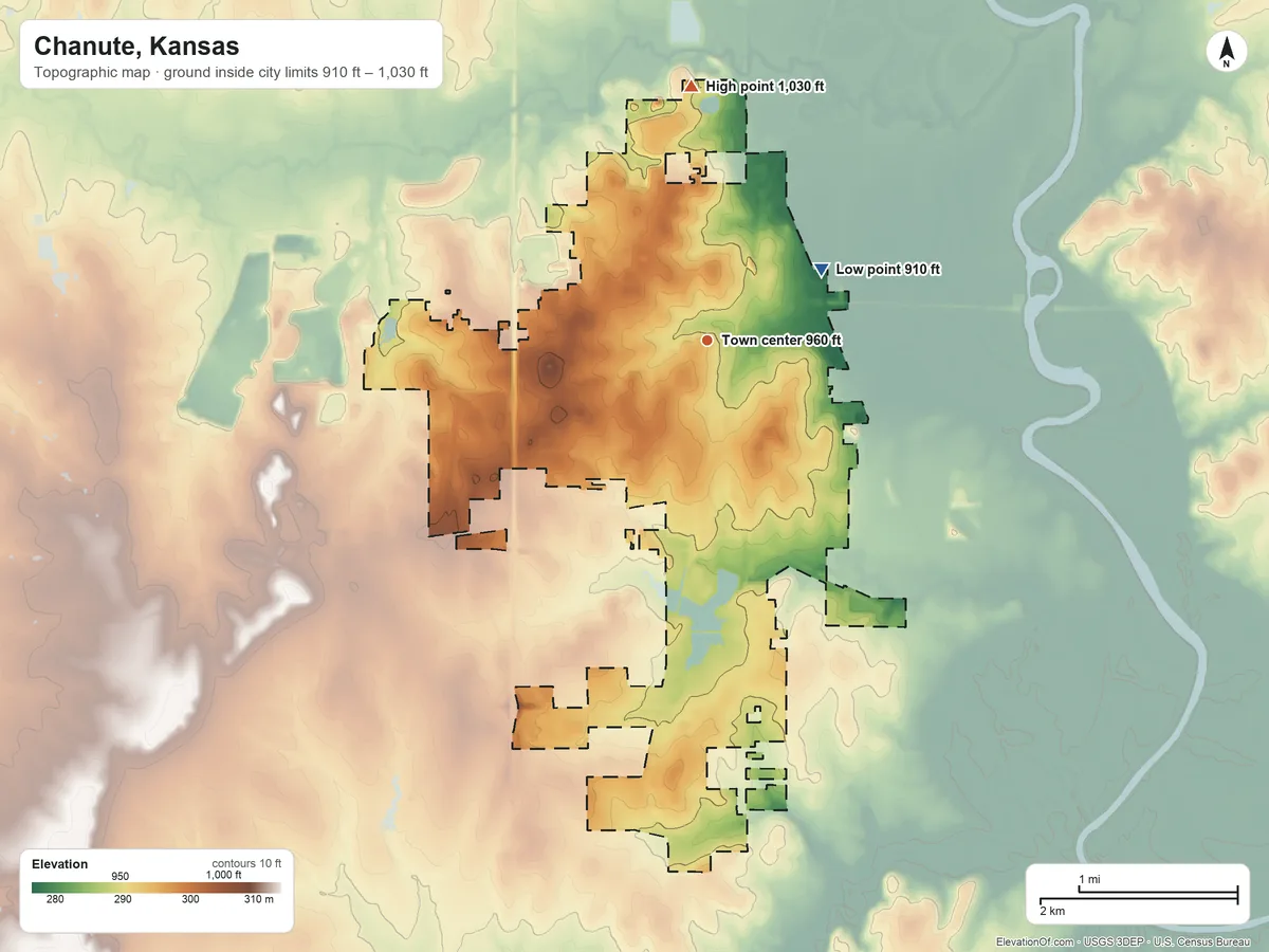 Topographic elevation map of Chanute, Kansas, shaded from 910 ft on the northeast side to 1,030 ft on the north side