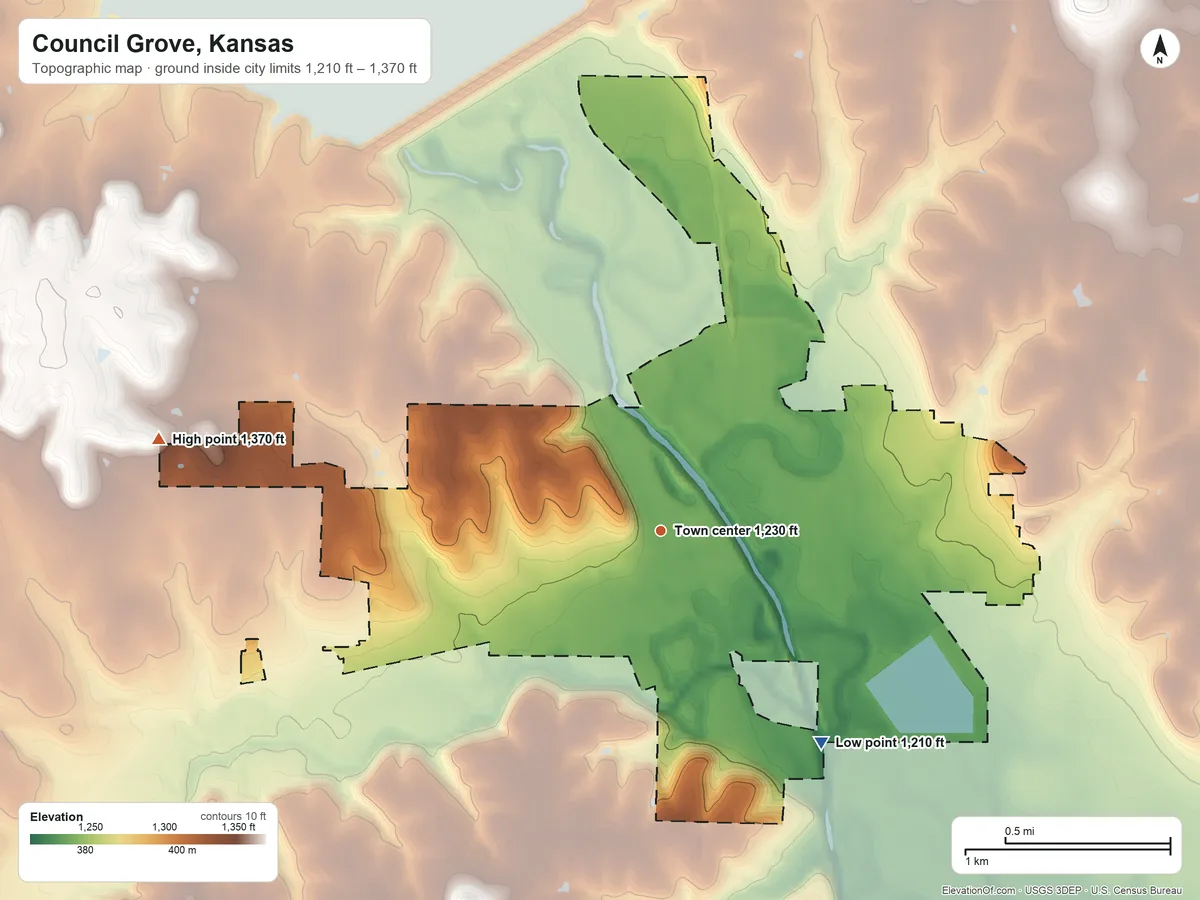 Topographic elevation map of Council Grove, Kansas, shaded from 1,210 ft on the southeast side to 1,370 ft on the west side