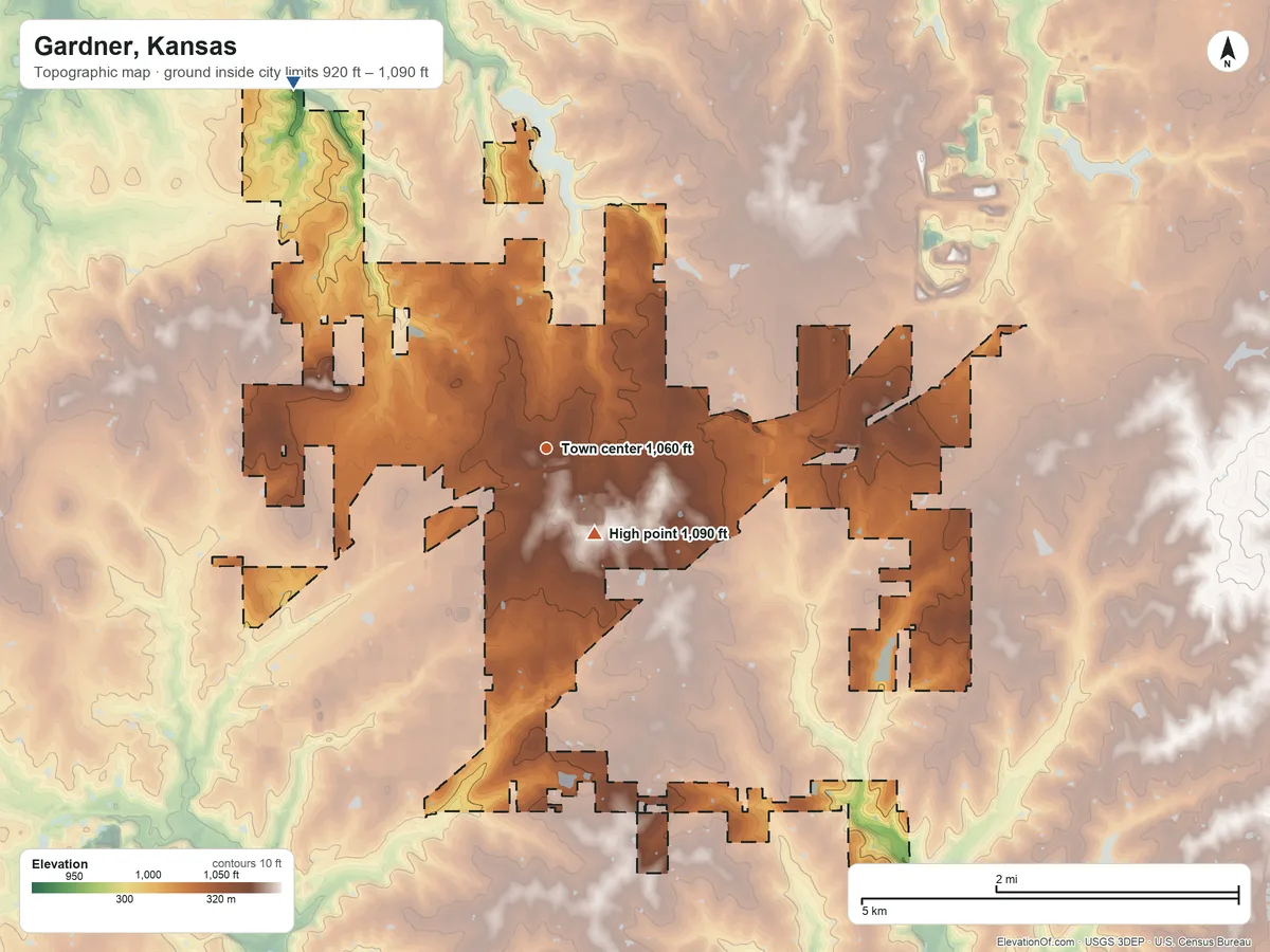 Topographic elevation map of Gardner, Kansas, shaded from 920 ft on the northwest side to 1,090 ft near the middle