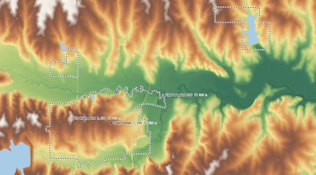 Topographic elevation map of Holton, Kansas, shaded from 990 ft on the northeast side to 1,130 ft on the west side