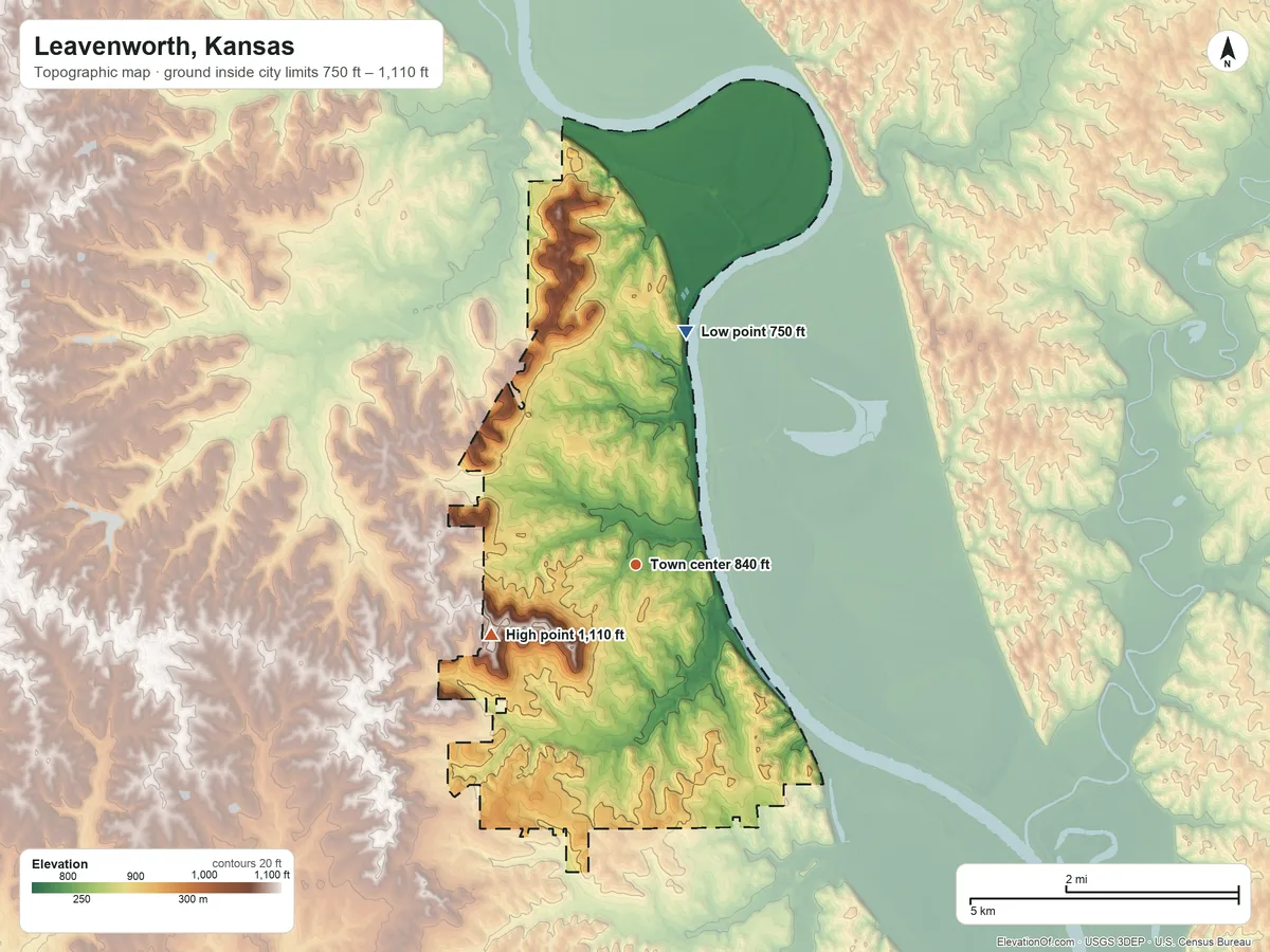 Topographic elevation map of Leavenworth, Kansas, shaded from 750 ft on the north side to 1,110 ft on the southwest side