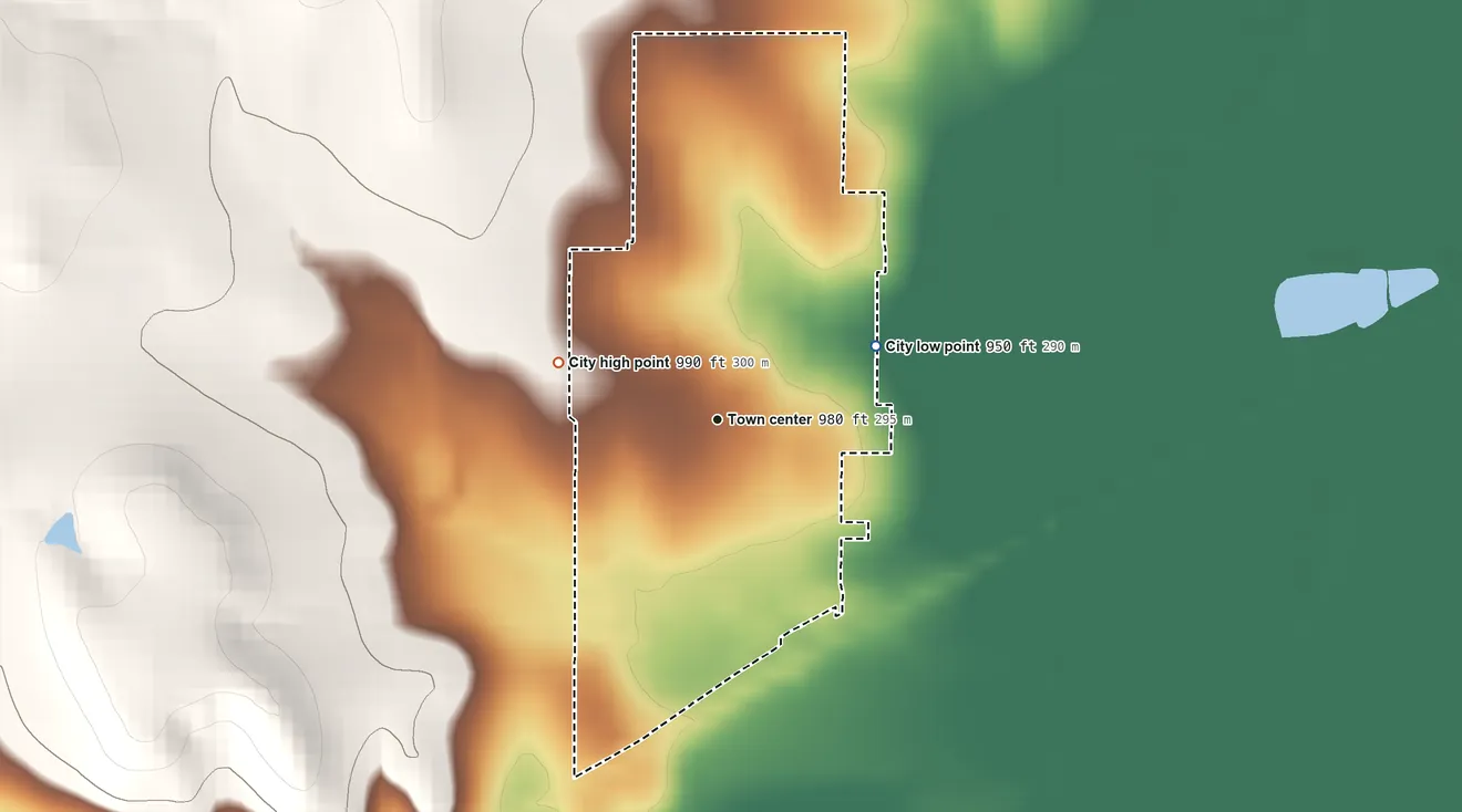Topographic elevation map of Maple Hill, Kansas, shaded from 950 ft on the northeast side to 990 ft on the west side