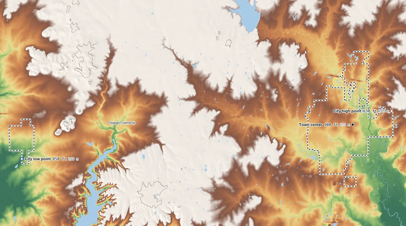 Topographic elevation map of Parsons, Kansas, shaded from 850 ft on the west side to 930 ft on the east side