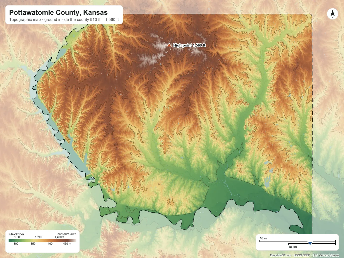Topographic elevation map of Pottawatomie County, Kansas, shaded from 910 ft on the southeast side to 1,560 ft on the north side