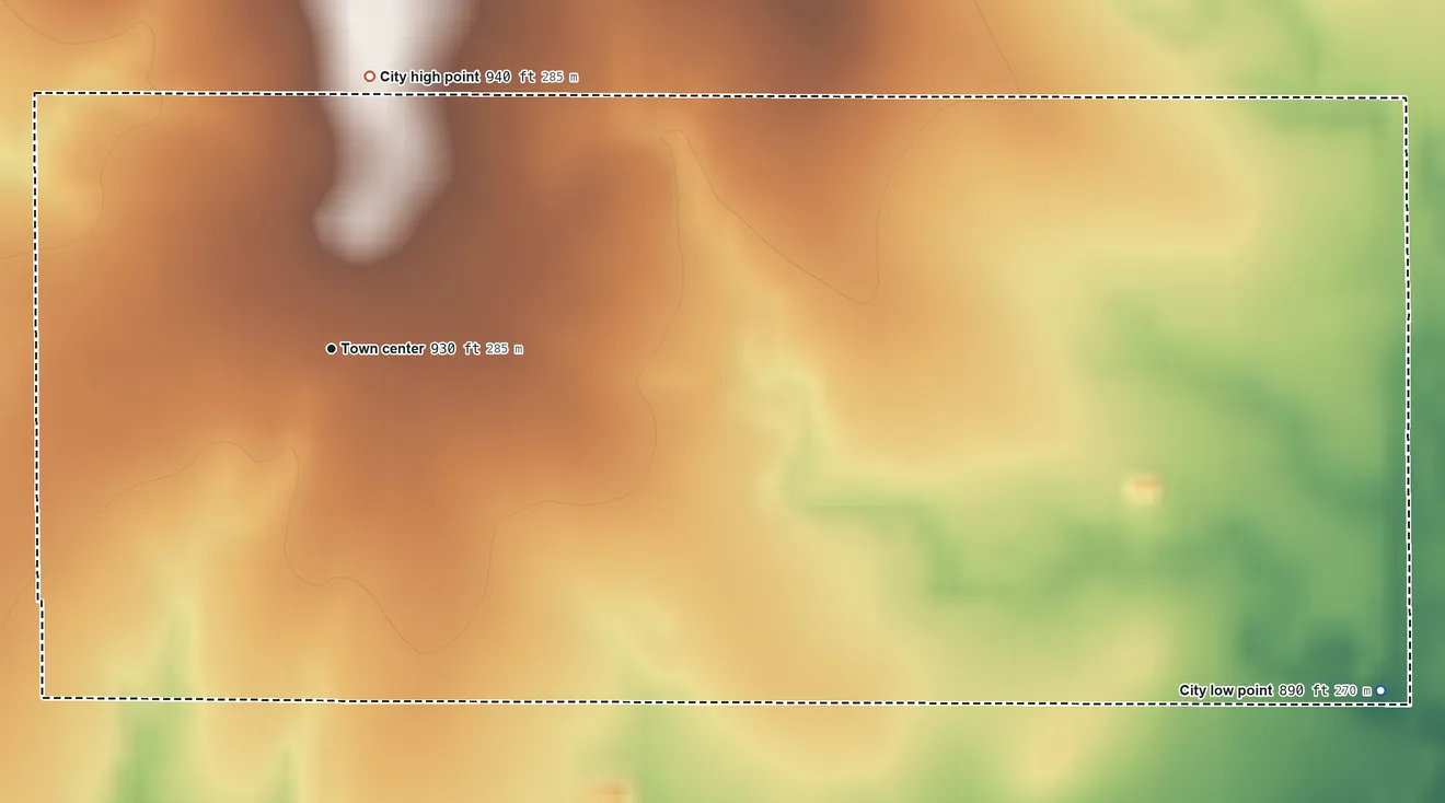 Topographic elevation map of Roseland, Kansas, shaded from 890 ft on the east side to 940 ft on the north side