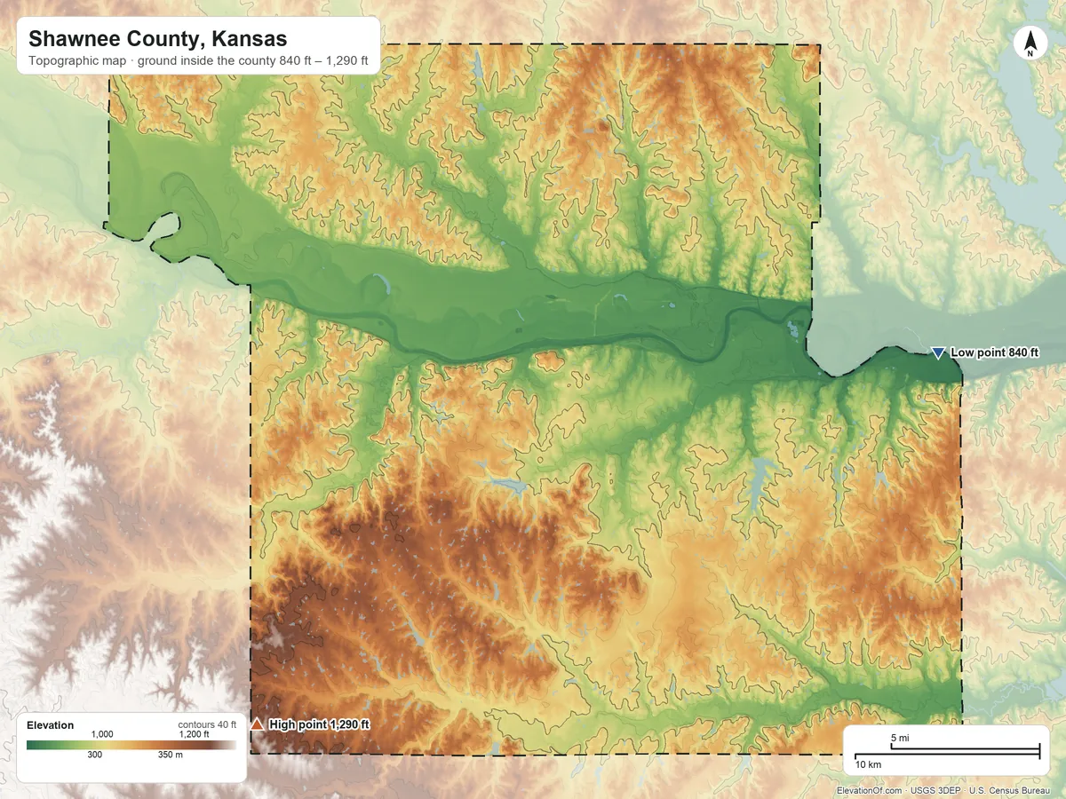 Topographic elevation map of Shawnee County, Kansas, shaded from 840 ft on the east side to 1,290 ft on the southwest side