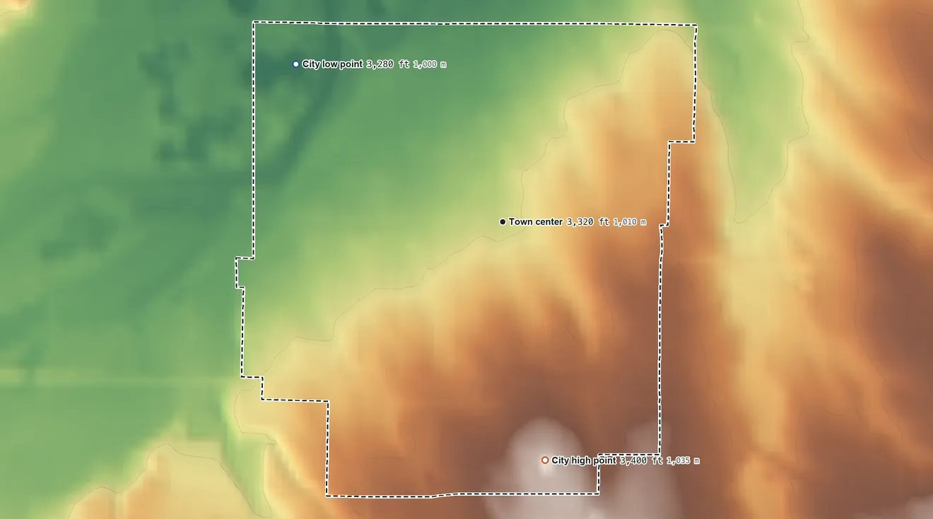 Topographic elevation map of St. Francis, Kansas, shaded from 3,280 ft on the northwest side to 3,400 ft on the south side
