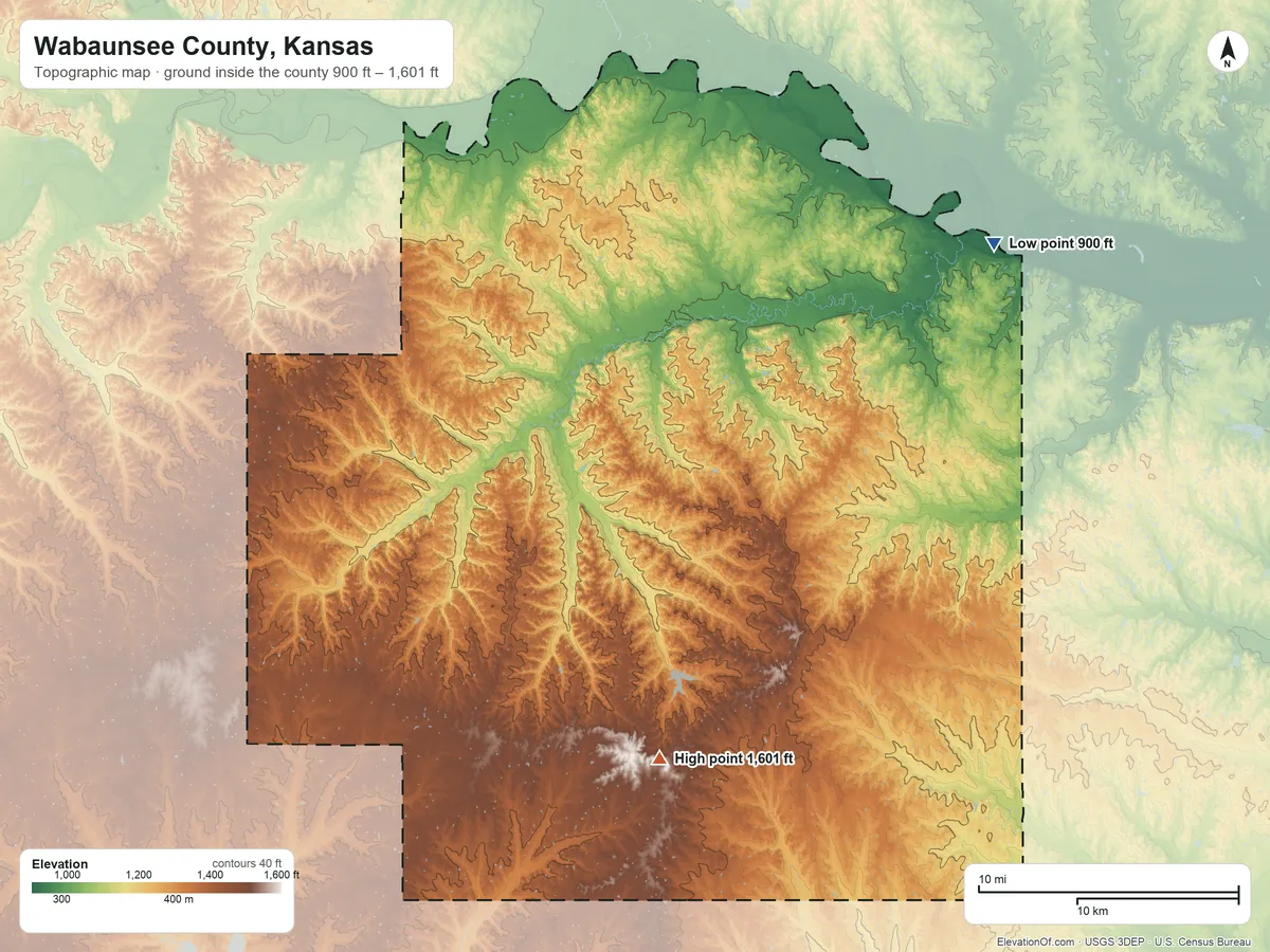 Topographic elevation map of Wabaunsee County, Kansas, shaded from 900 ft on the northeast side to 1,601 ft on Gun Barrel Hill