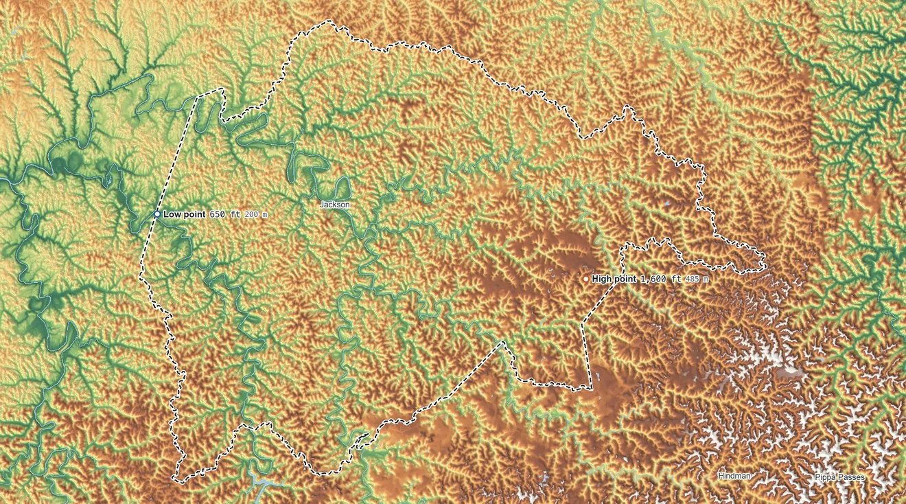 Topographic elevation map of Breathitt County, Kentucky, shaded from 650 ft on the west side to 1,600 ft on the east side
