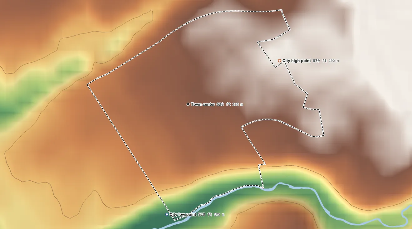 Topographic elevation map of Briarwood, Kentucky, shaded from 570 ft on the south side to 630 ft on the northeast side