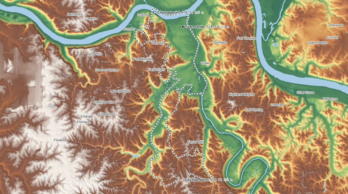Topographic elevation map of Covington, Kentucky, shaded from 470 ft on the northwest side to 910 ft on the south side