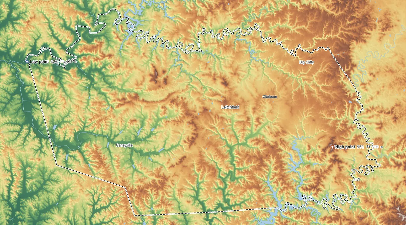 Topographic elevation map of Grayson County, Kentucky, shaded from 420 ft on the west side to 961 ft on Buzzard Roost