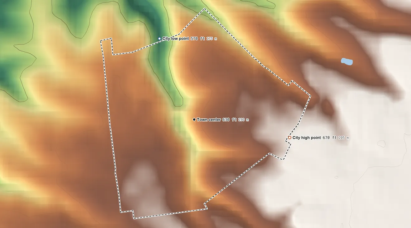Topographic elevation map of Hollow Creek, Kentucky, shaded from 570 ft on the northwest side to 670 ft on the east side