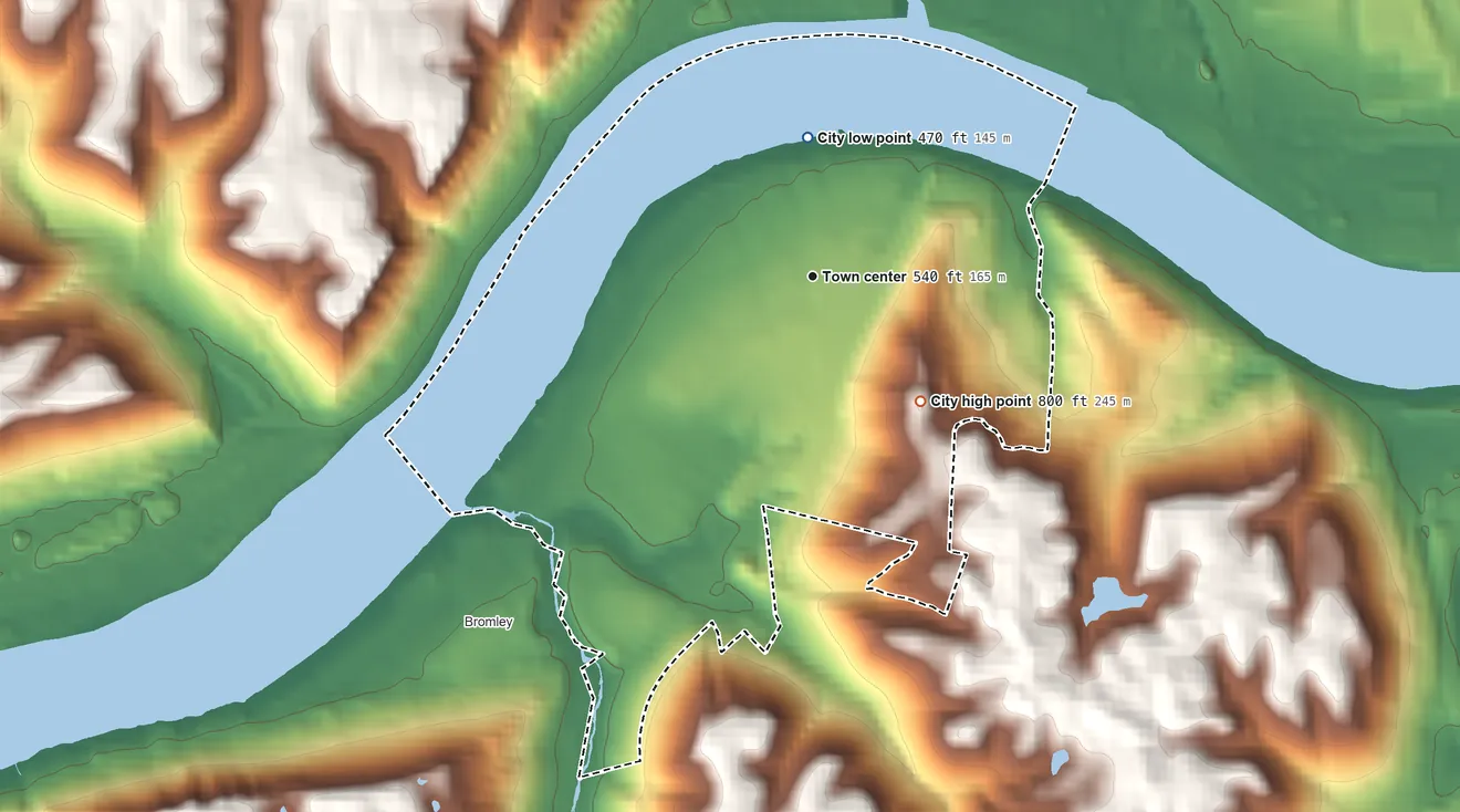 Topographic elevation map of Ludlow, Kentucky, shaded from 470 ft on the north side to 800 ft on the southeast side