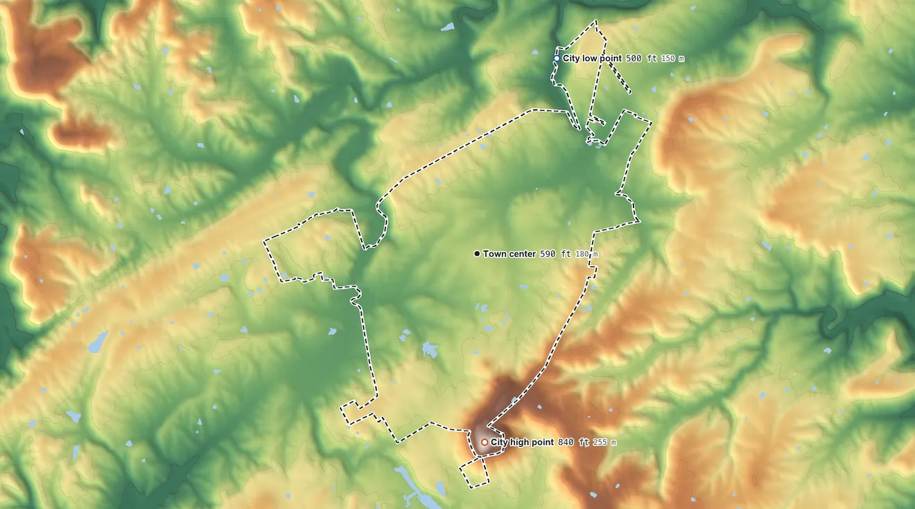 Topographic elevation map of Marion, Kentucky, shaded from 500 ft on the north side to 840 ft on Wilson Hill