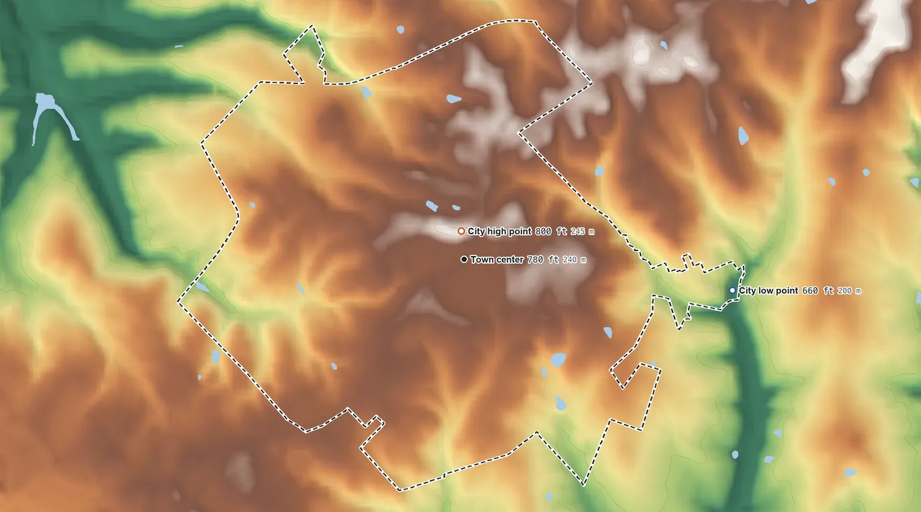Topographic elevation map of Pewee Valley, Kentucky, shaded from 660 ft on the east side to 800 ft near the middle