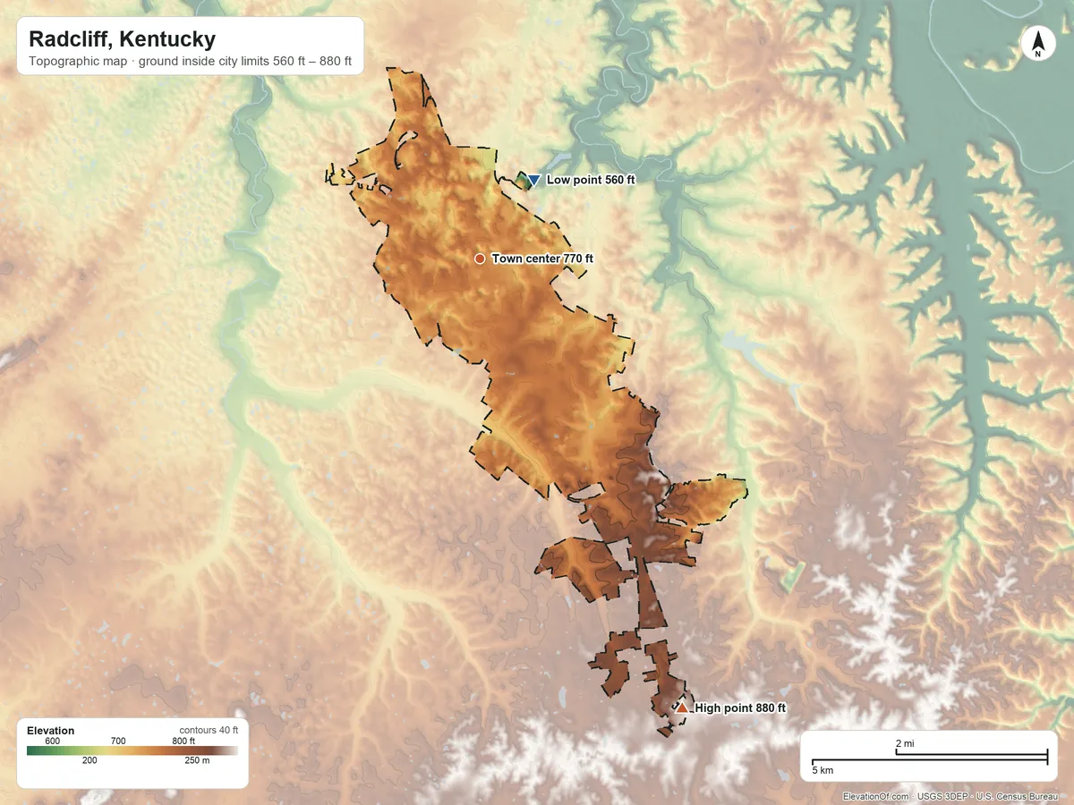 Topographic elevation map of Radcliff, Kentucky, shaded from 560 ft on the northeast side to 880 ft on the southeast side