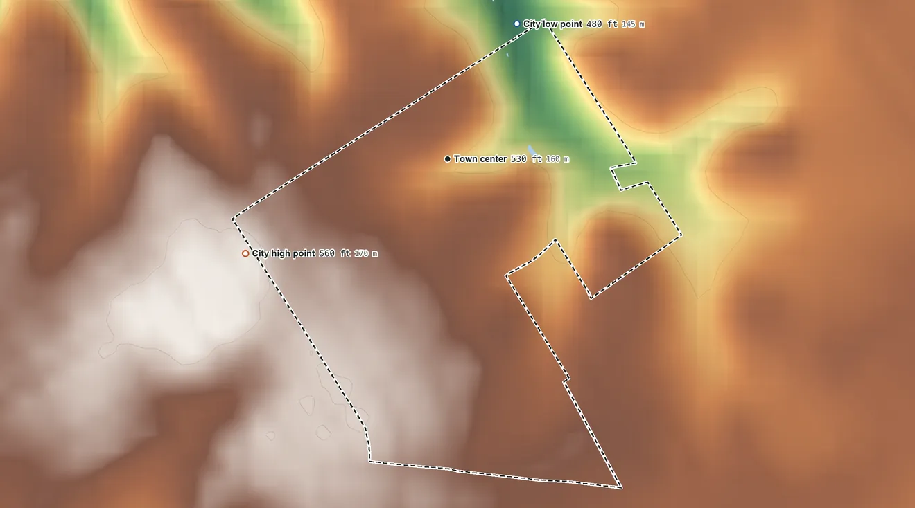 Topographic elevation map of Seneca Gardens, Kentucky, shaded from 480 ft on the northeast side to 560 ft on the southwest side