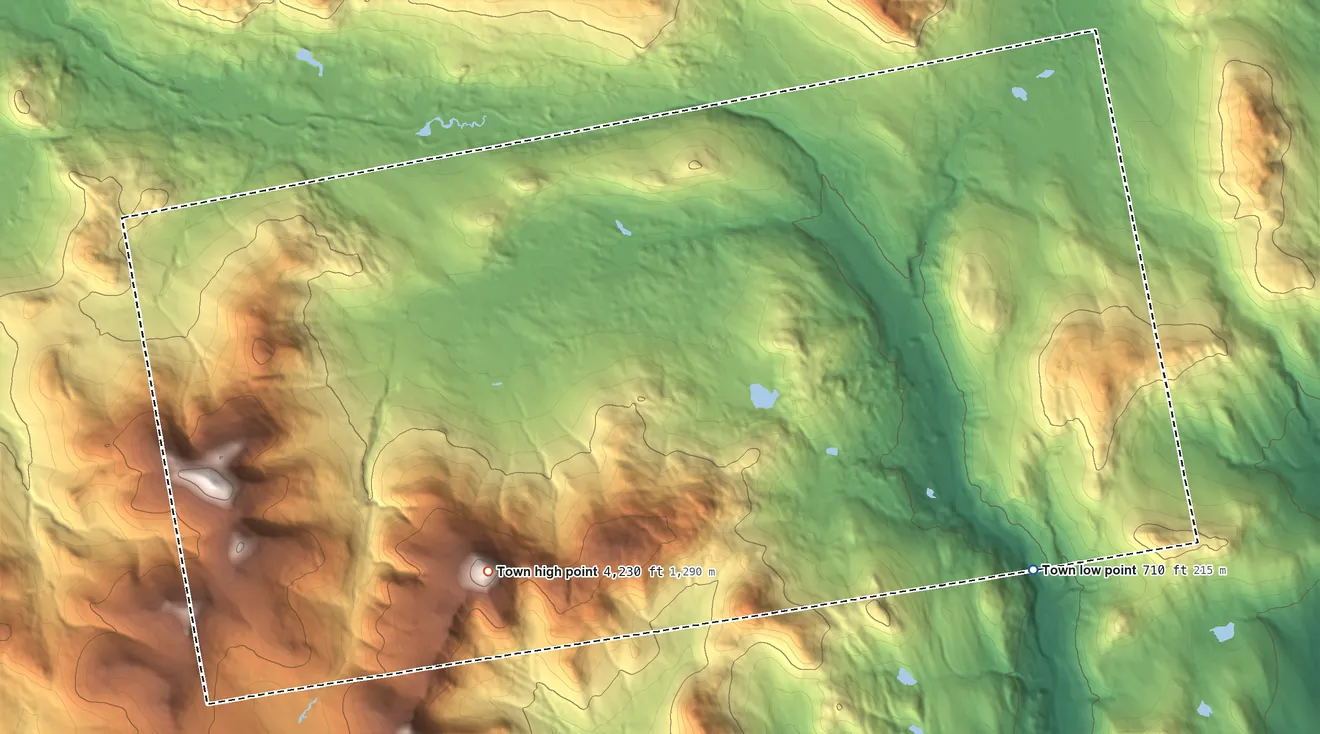 Topographic elevation map of Carrabassett Valley, Maine, shaded from 710 ft on the southeast side to 4,230 ft on Sugarloaf Mountain