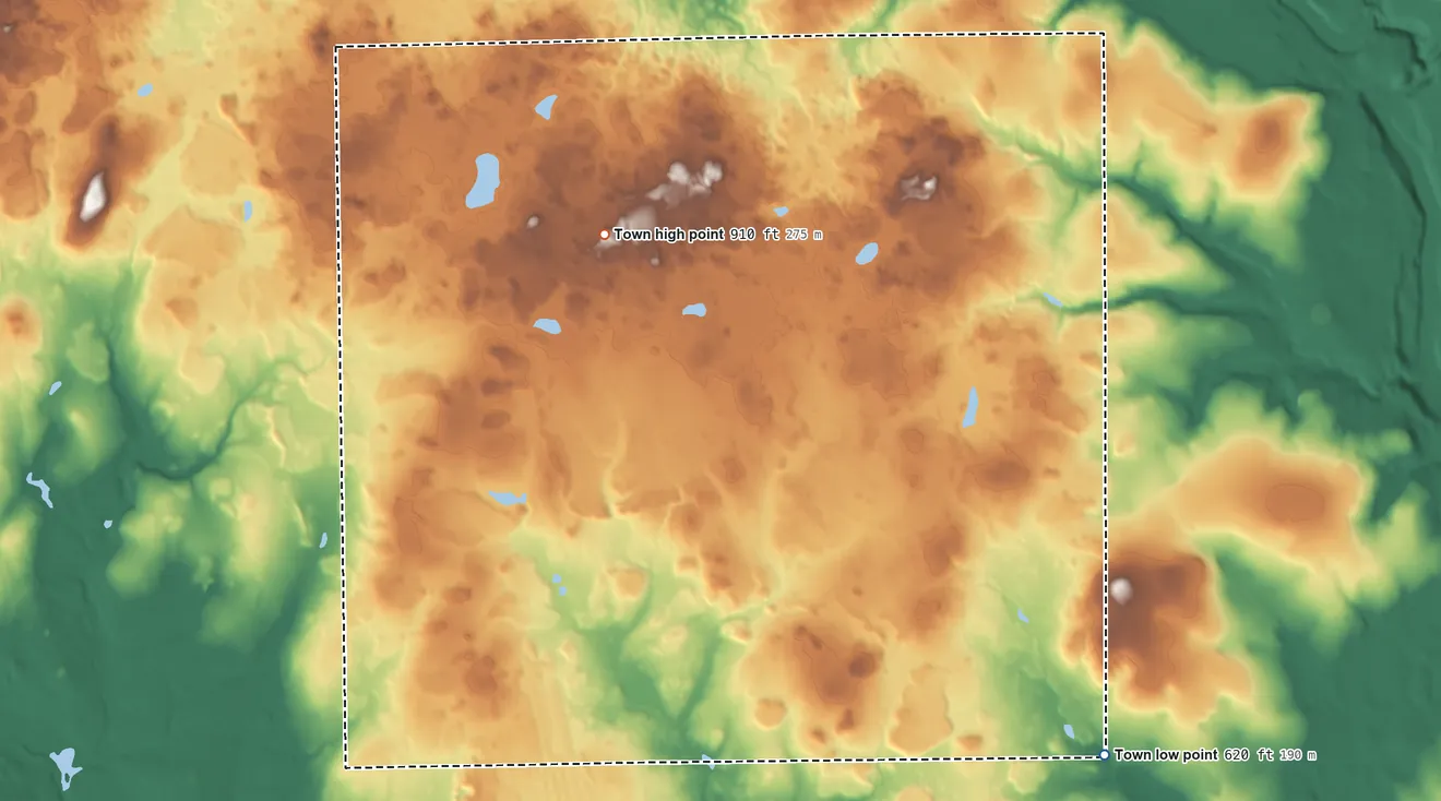 Topographic elevation map of Caswell, Maine, shaded from 620 ft on the southeast side to 910 ft on the northwest side
