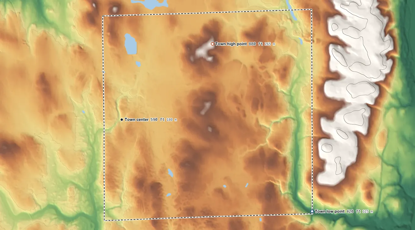 Topographic elevation map of Easton, Maine, shaded from 420 ft on the southeast side to 876 ft on Kinney Hill