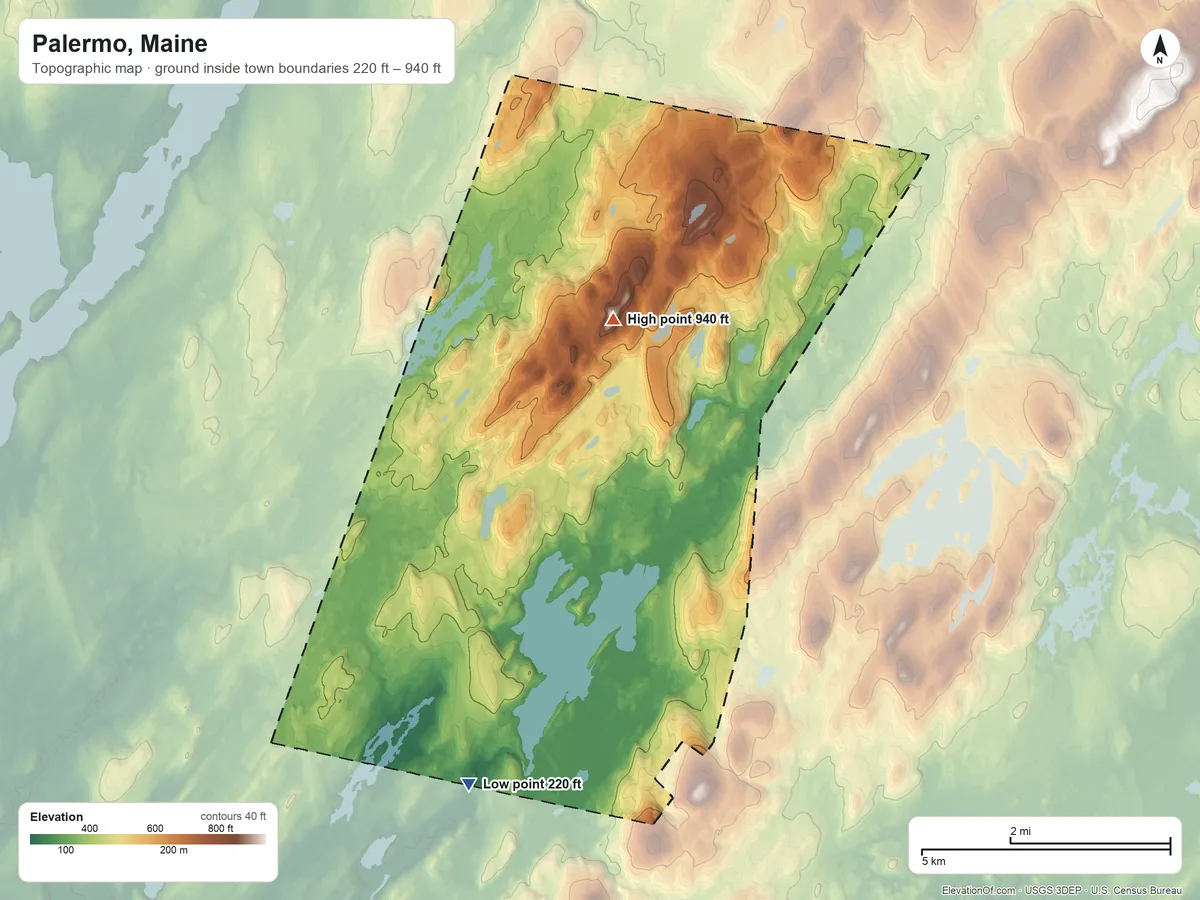 Topographic elevation map of Palermo, Maine, shaded from 220 ft on the south side to 940 ft on the north side