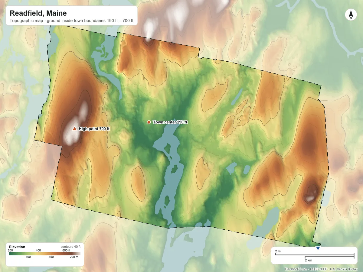 Topographic elevation map of Readfield, Maine, shaded from 190 ft on the southeast side to 700 ft on the west side