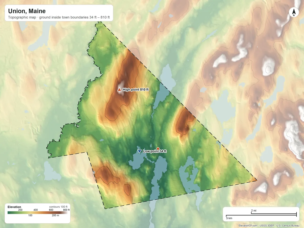 Topographic elevation map of Union, Maine, shaded from 34 ft near the middle to 810 ft on Coggans Hill
