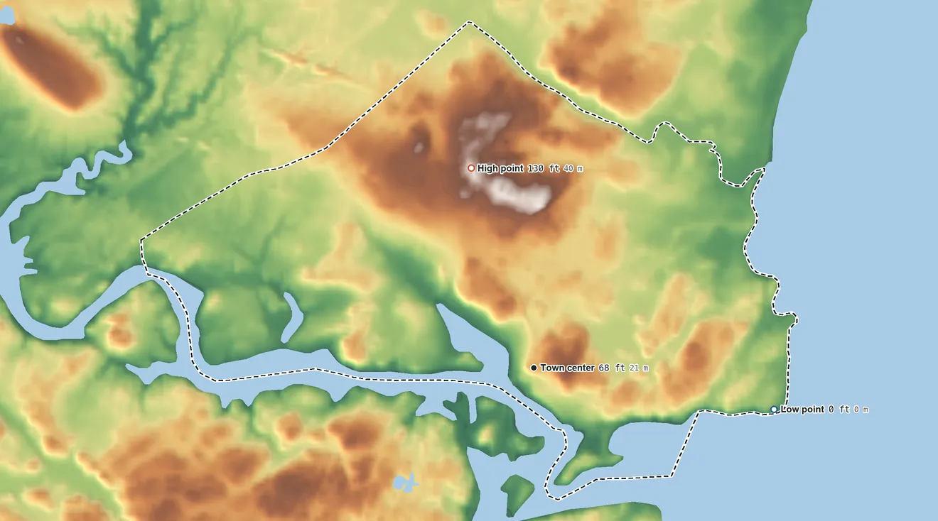 Topographic elevation map of York Harbor, Maine, shaded from sea level level on the Atlantic Ocean to 130 ft on the north side