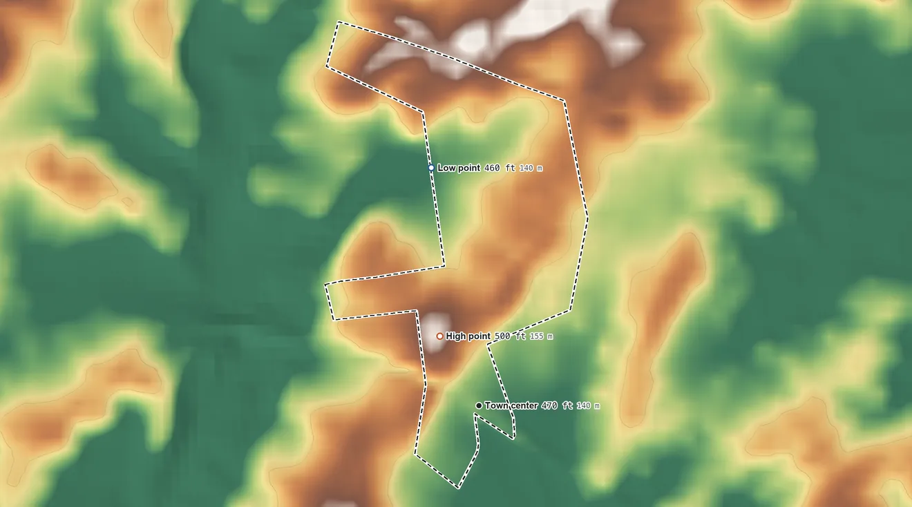 Topographic elevation map of Charlton, Maryland, shaded from 460 ft on the north side to 500 ft on the northwest side