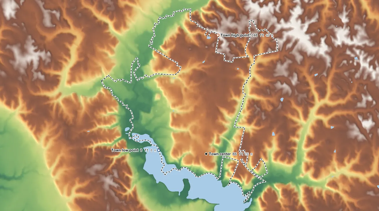 Topographic elevation map of Leonardtown, Maryland, shaded from 0 ft on the west side to 140 ft on the north side