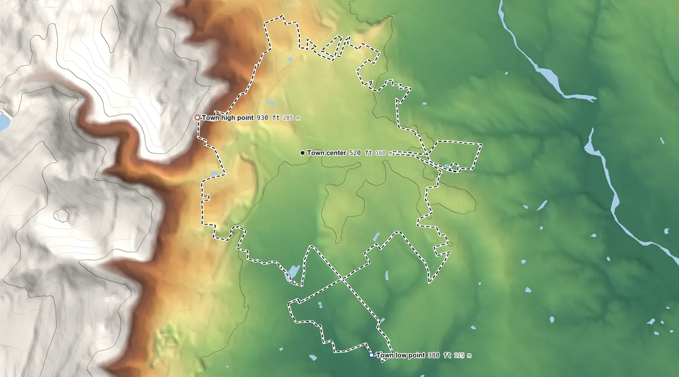 Topographic elevation map of Thurmont, Maryland, shaded from 380 ft on the south side to 930 ft on the west edge, below higher ground just outside