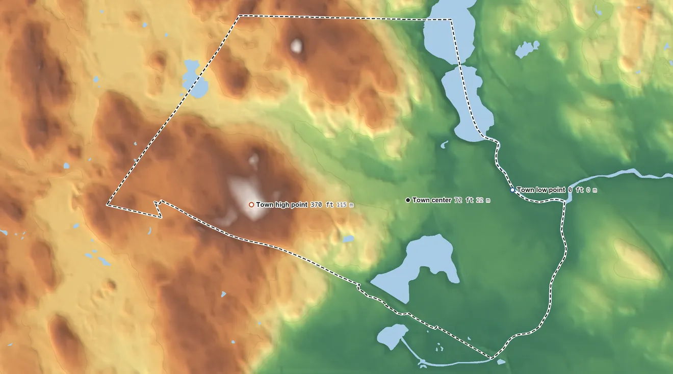 Topographic elevation map of Arlington, Massachusetts, shaded from 0 ft on the east side to 370 ft on the west side