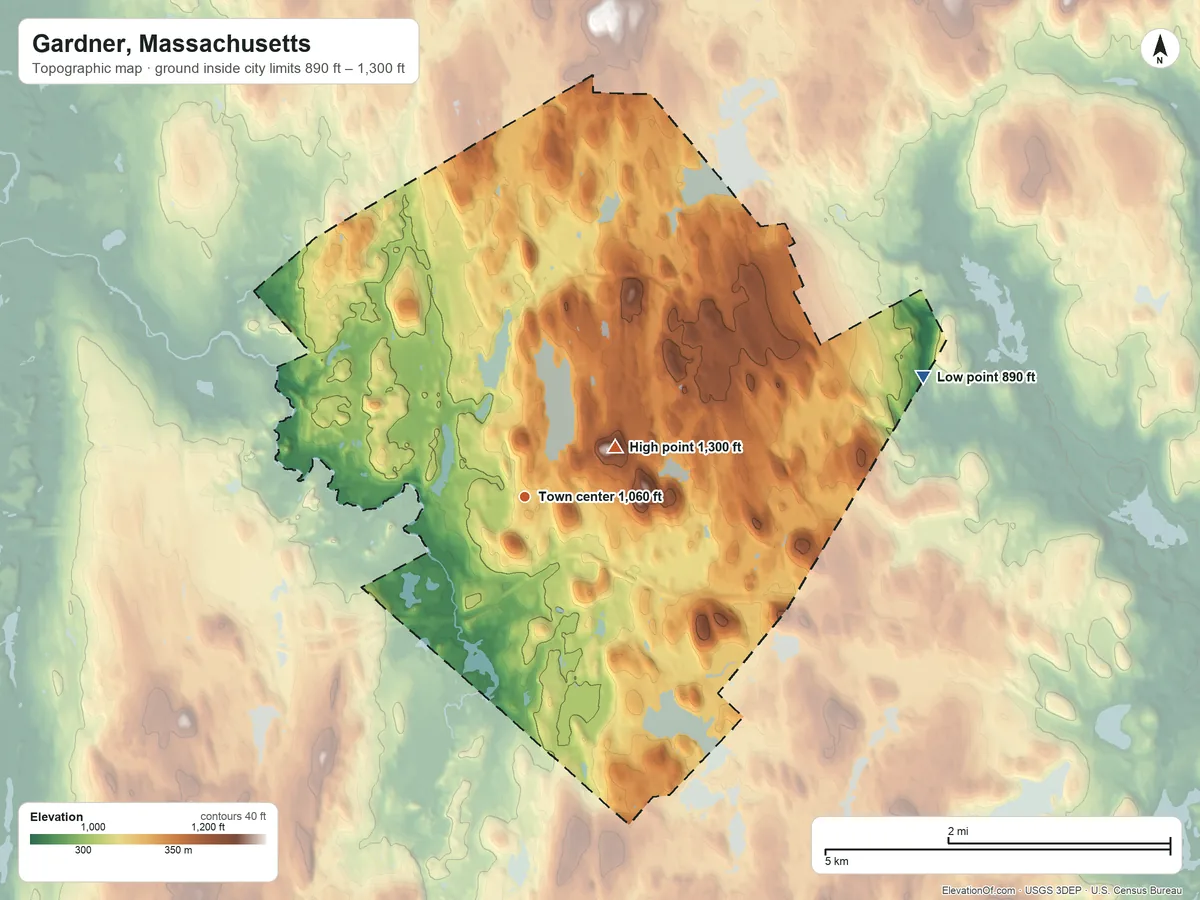 Topographic elevation map of Gardner, Massachusetts, shaded from 890 ft on the east side to 1,300 ft on Reservoir Hill