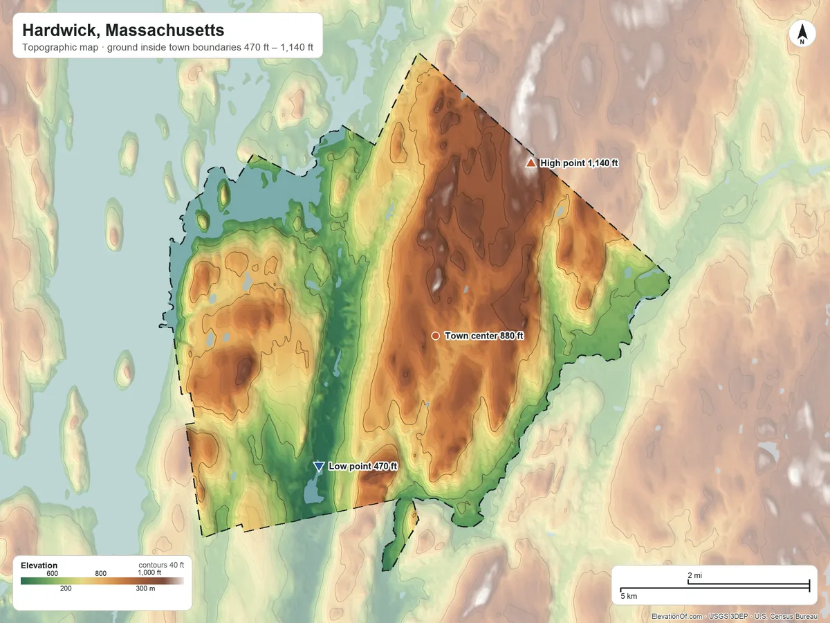 Topographic elevation map of Hardwick, Massachusetts, shaded from 470 ft on the southwest side to 1,140 ft on the northeast side