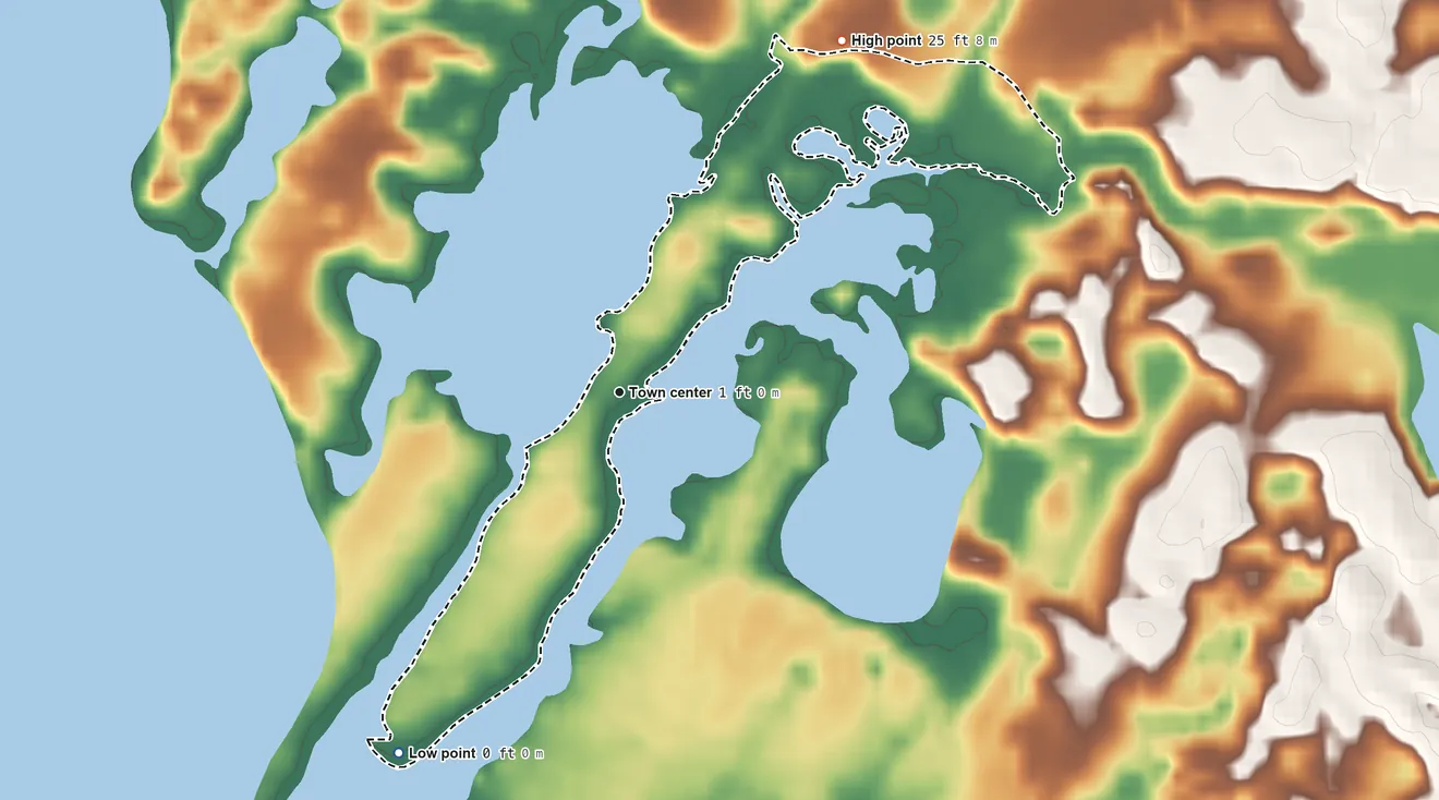 Topographic elevation map of Monomoscoy Island, Massachusetts, shaded from sea level level on Waquoit Bay to 25 ft on the northeast side