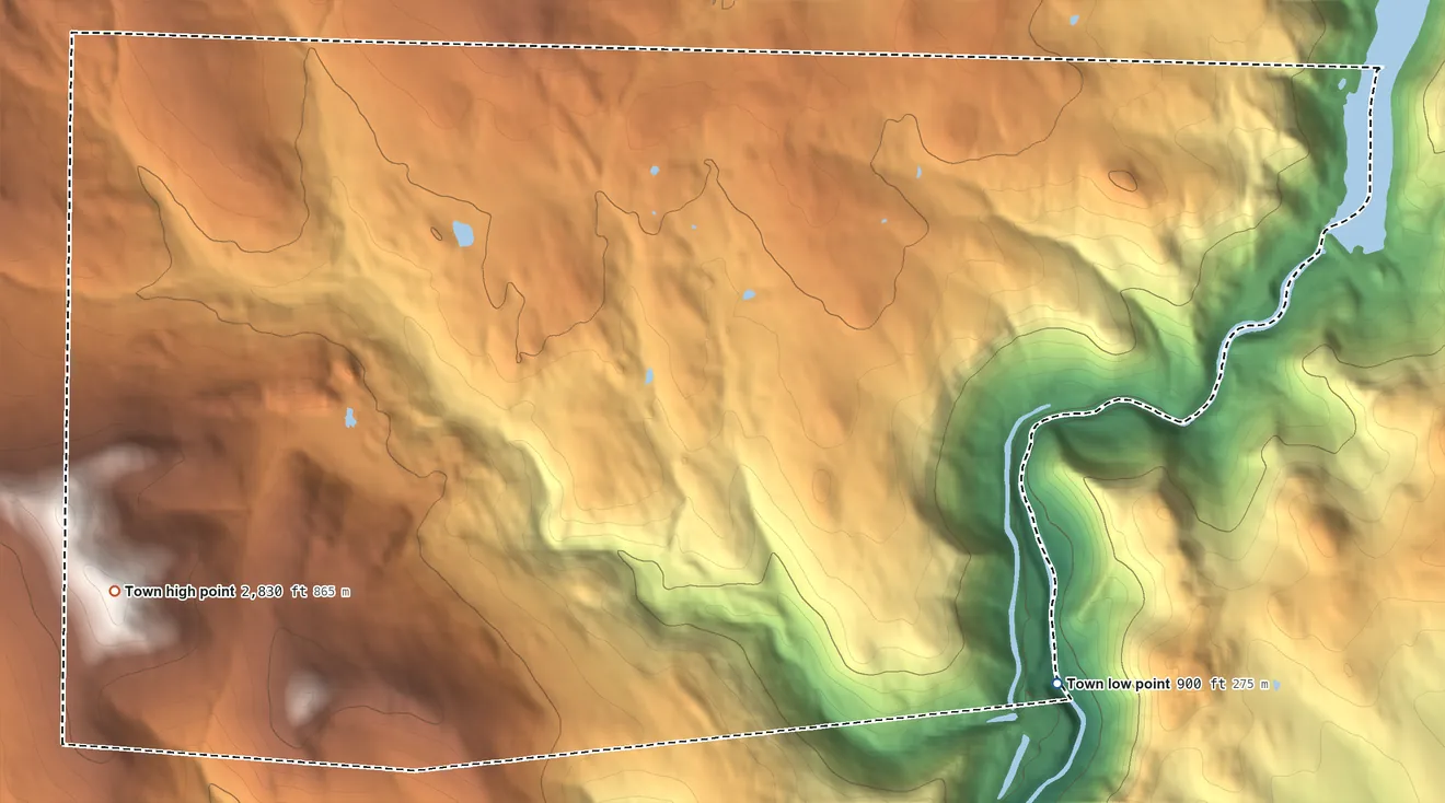 Topographic elevation map of Monroe, Massachusetts, shaded from 900 ft on the south side to 2,830 ft on Crum Hill