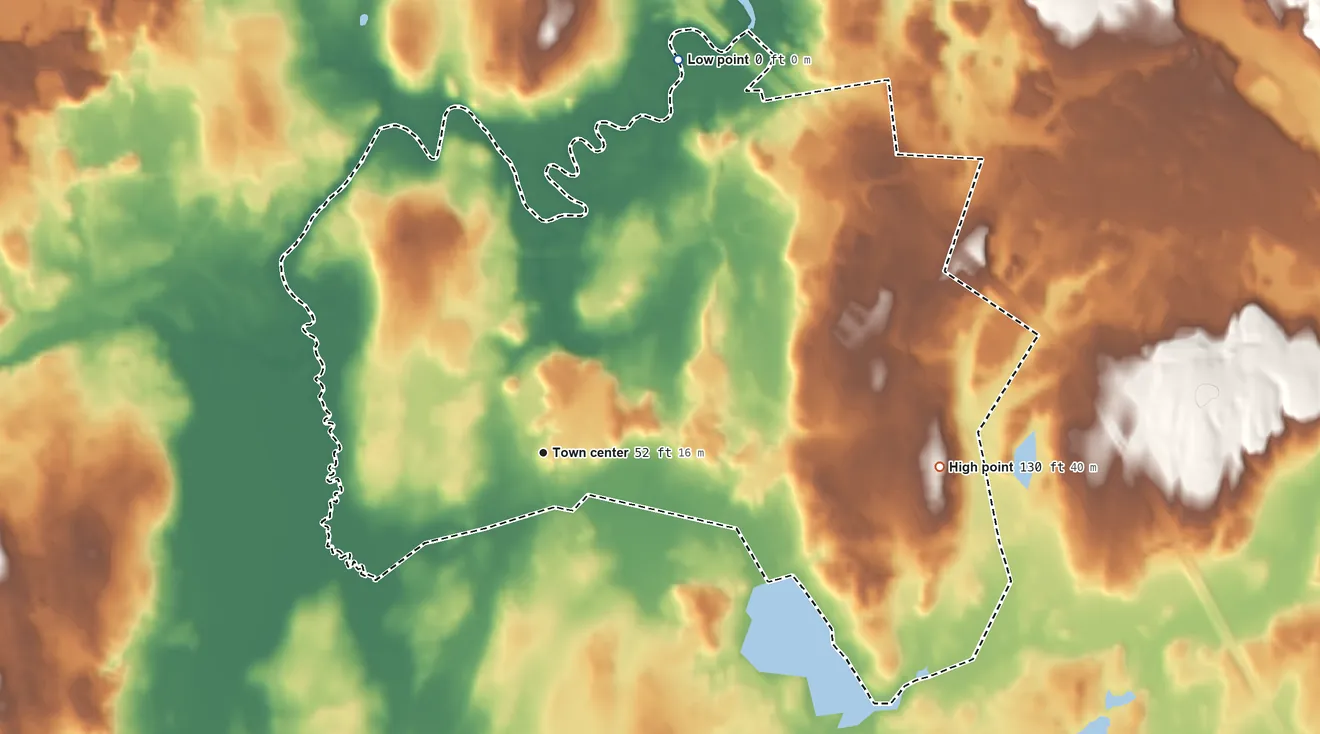 Topographic elevation map of North Pembroke, Massachusetts, shaded from 0 ft on the north side to 130 ft on Long Hill