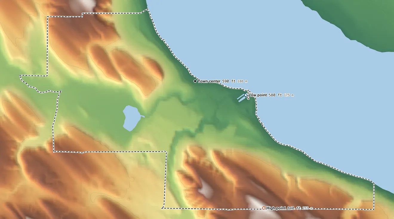 Topographic elevation map of Advance, Michigan, shaded from 580 ft on the east side to 840 ft on the southeast side