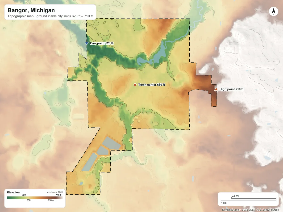 Topographic elevation map of Bangor, Michigan, shaded from 620 ft on the northwest side to 710 ft on the east side