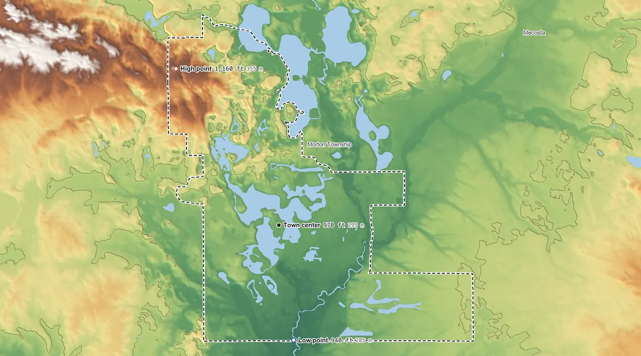 Topographic elevation map of Canadian Lakes, Michigan, shaded from 940 ft on the south side to 1,160 ft on the northwest side
