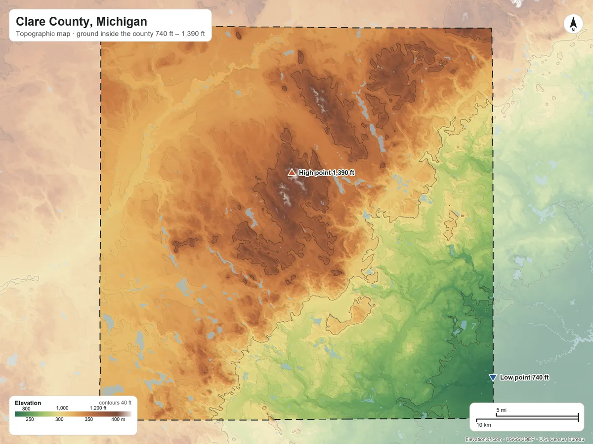 Topographic elevation map of Clare County, Michigan, shaded from 740 ft on the southeast side to 1,390 ft near the middle