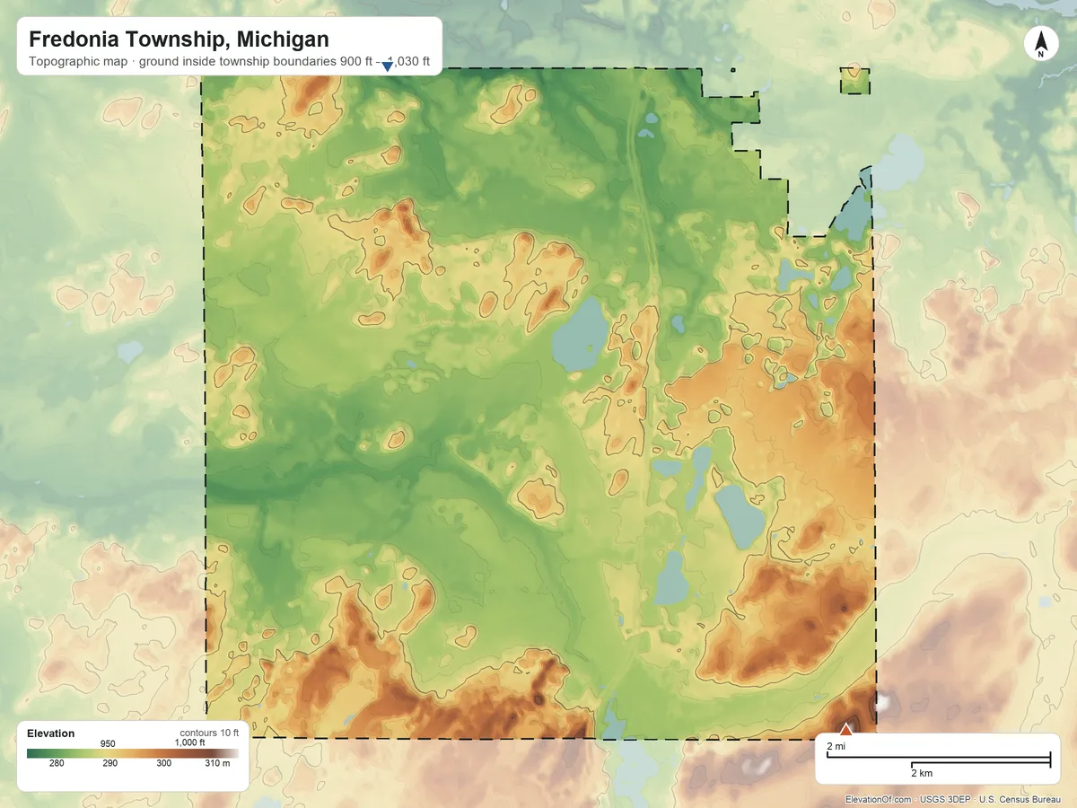 Topographic elevation map of Fredonia Township, Michigan, shaded from 900 ft on the north side to 1,030 ft on the southeast side