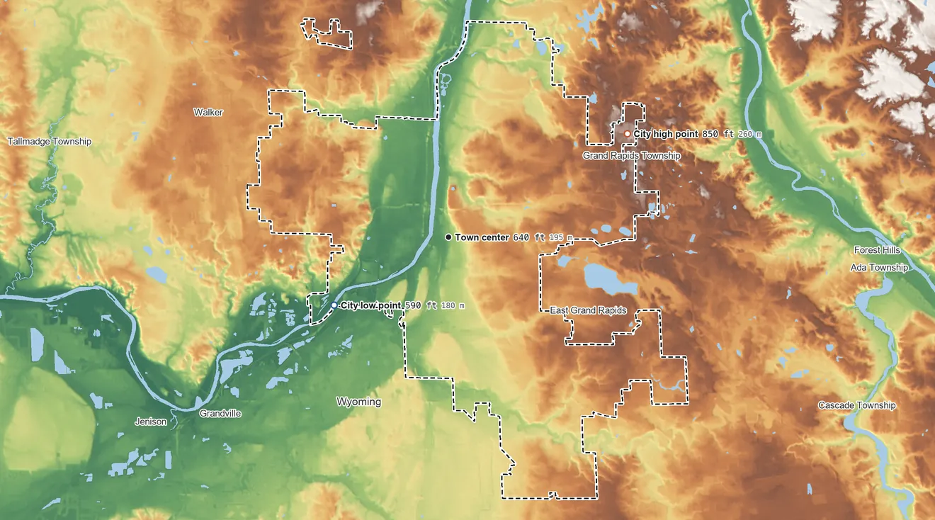 Topographic elevation map of Grand Rapids, Michigan, shaded from 590 ft on the southwest side to 850 ft on the northeast side