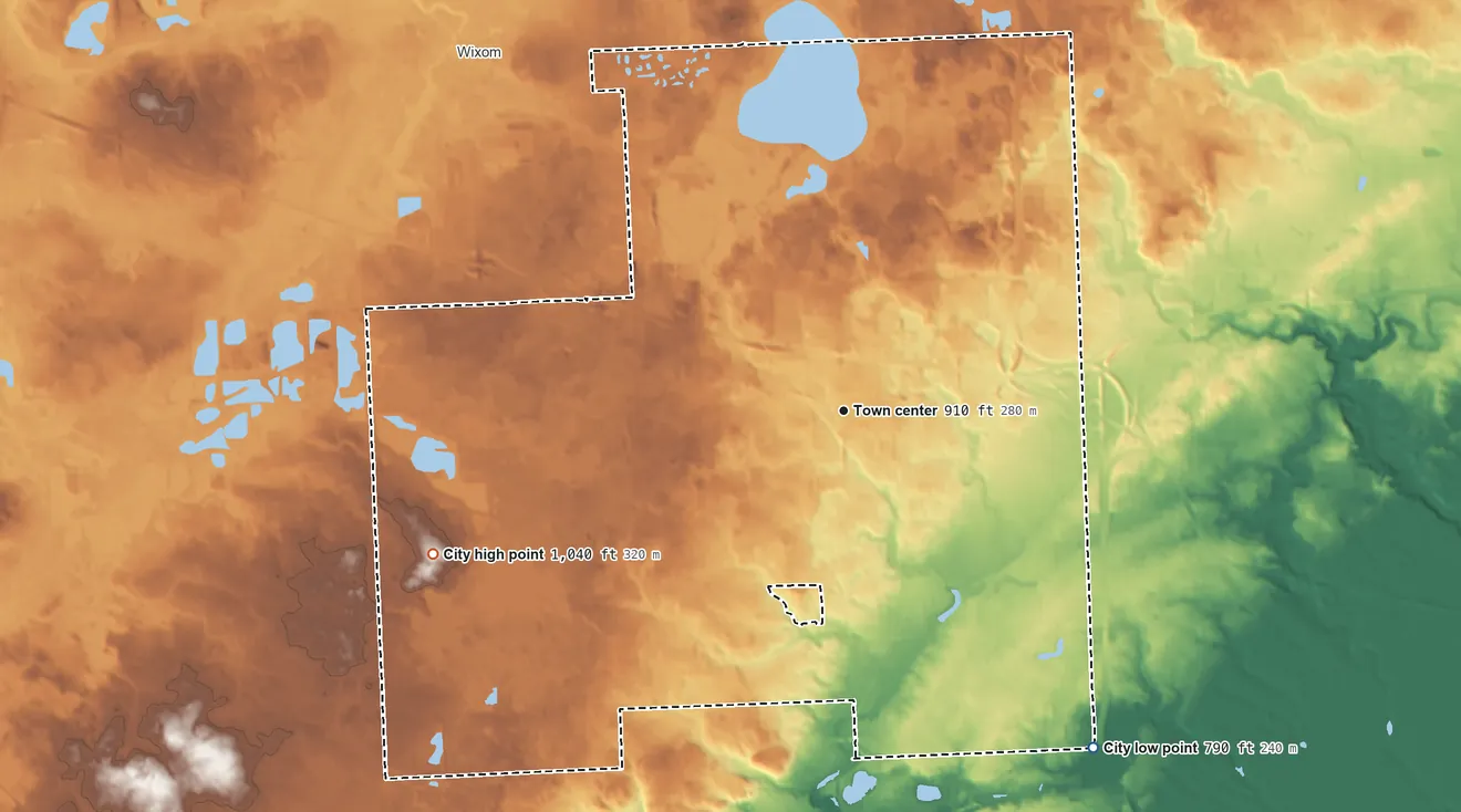 Topographic elevation map of Novi, Michigan, shaded from 790 ft on the southeast side to 1,040 ft on the west side