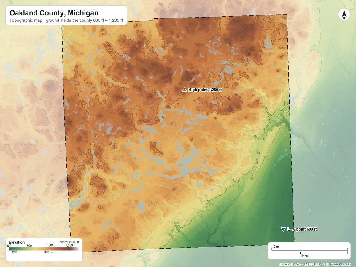 Topographic elevation map of Oakland County, Michigan, shaded from 600 ft on the southeast side to 1,280 ft on Pine Knob